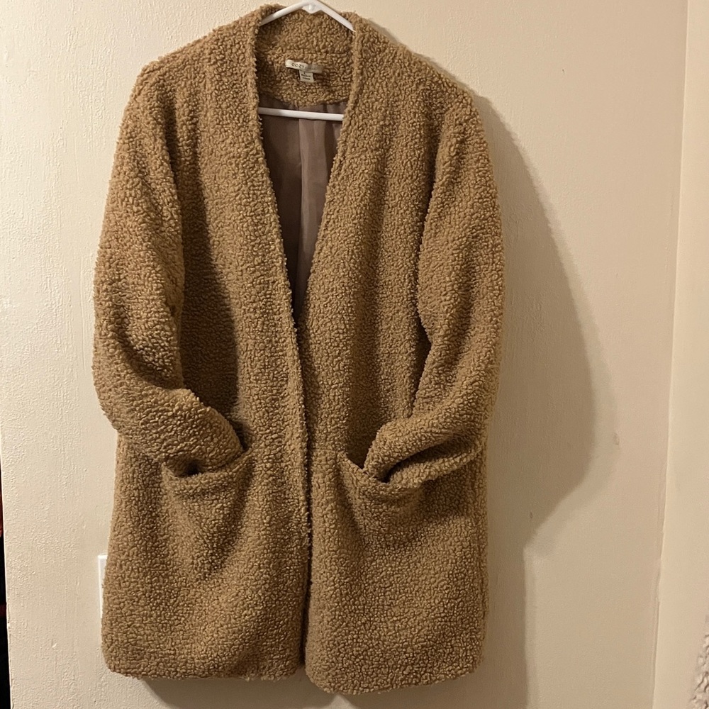 Tan Fuzzy Fleece Sherpa Style Long Jacket or Coat w/ Open Front Cardigan Pockets